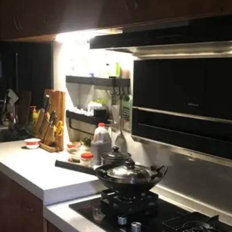 作者名称