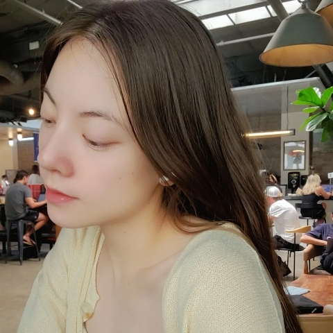 作者名称