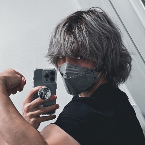 作者名称