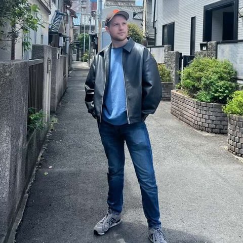作者名称