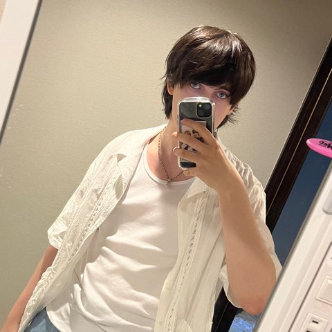 作者名称