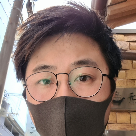 作者名称