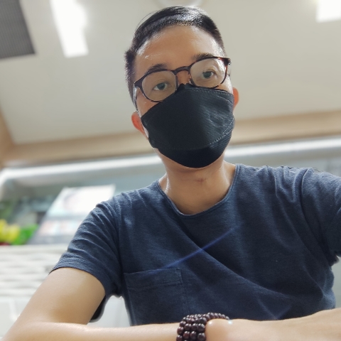 作者名称