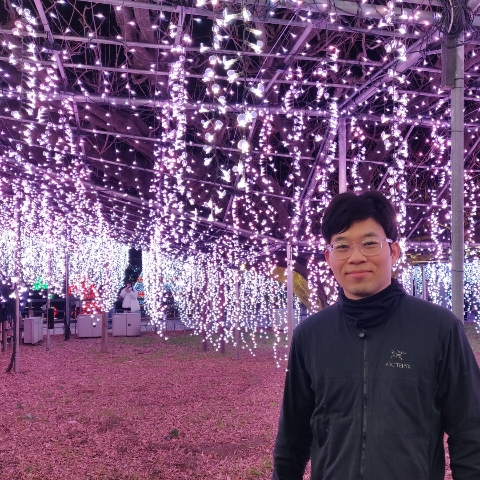 作者名称