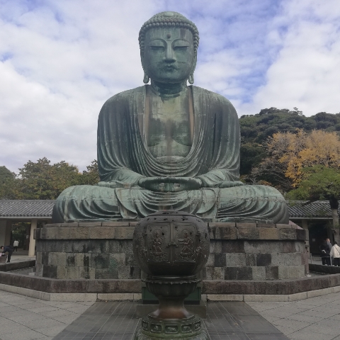 作者名称