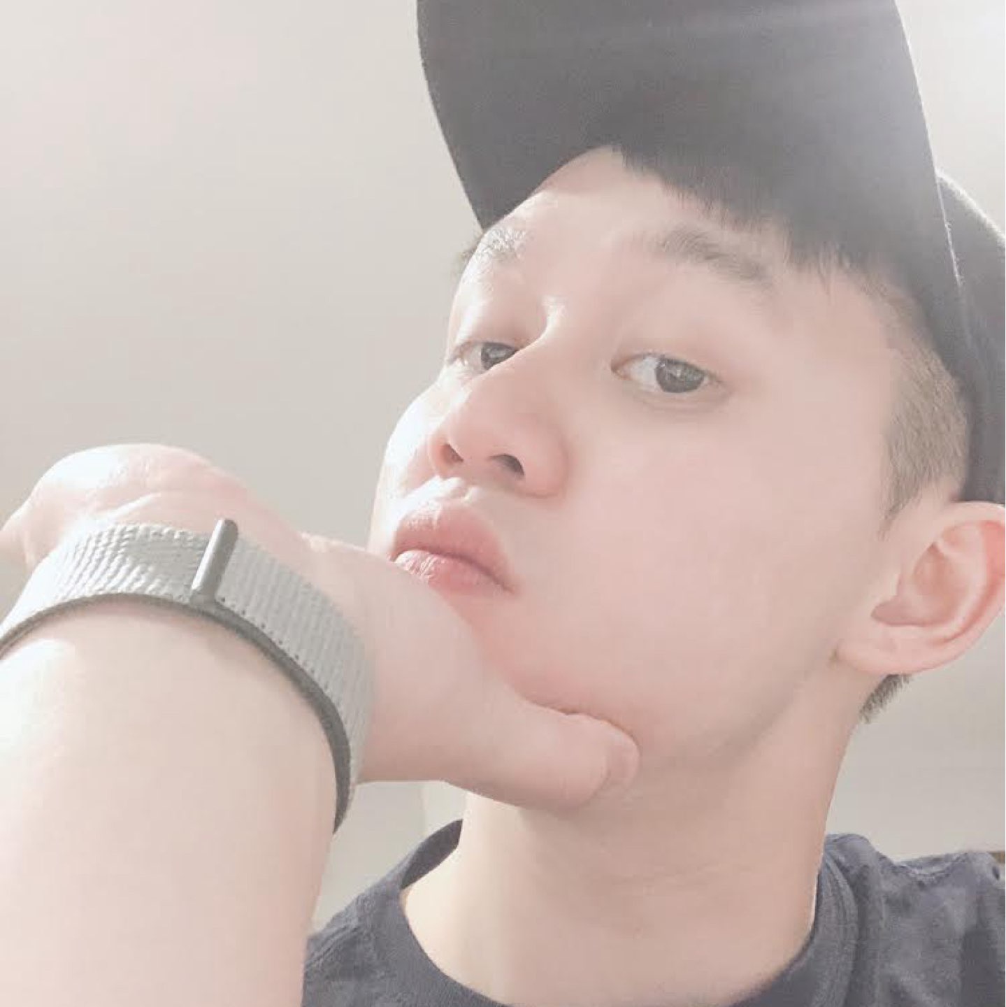 作者名称